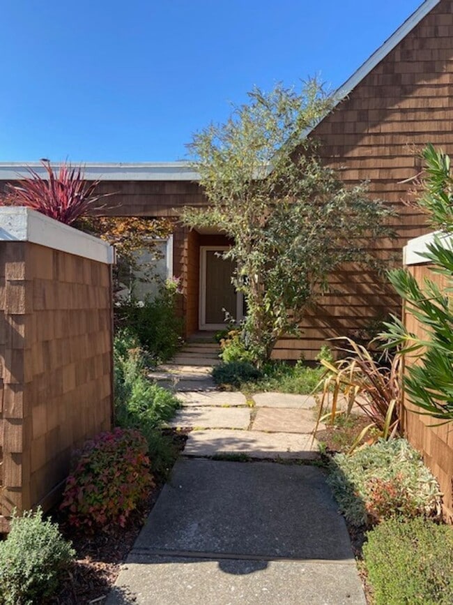 Photo - Sunny Corner Home