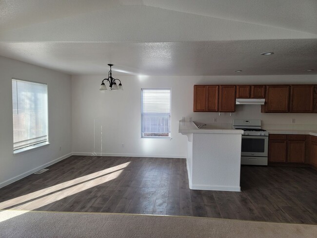 Photo - Cute 3 bedroom , 2 bath home on the Fernley Golf Course, $1900 a month, $2000 security deposit