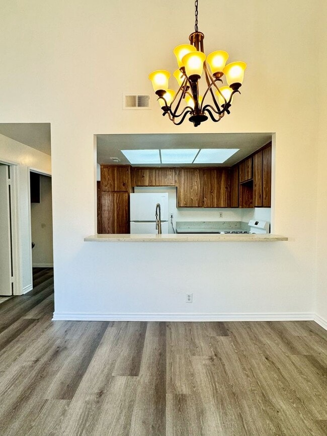 Photo - RENT SPECIAL!! $400 OFF SECOND MONTH RENT - Spacious 3 Bedroom 2 Bath Condo in Hawaiian Gardens