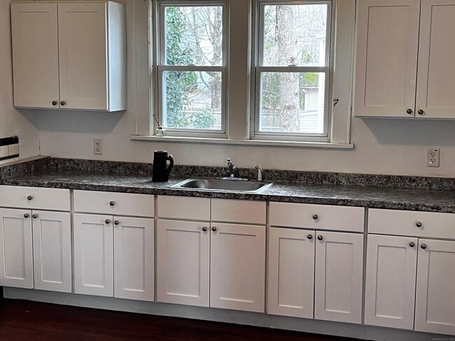 Photo - 128 Augur St