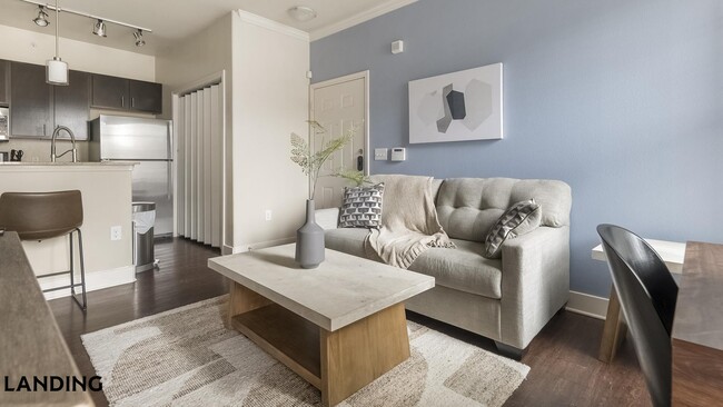 Photo - 7500 I-35 Unit 827