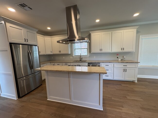 Photo - 4150 Primrose Dr