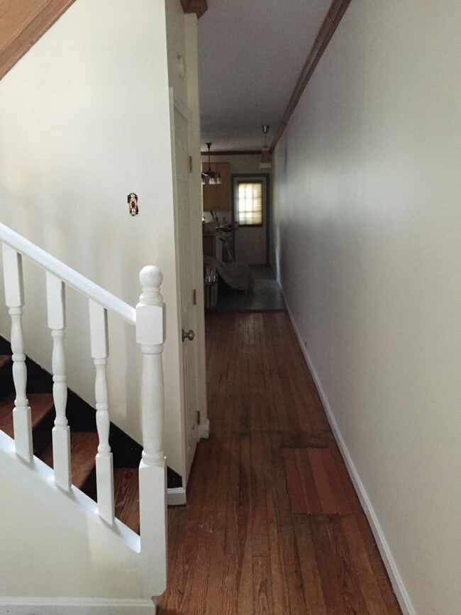 Photo - 3 bedroom row house located in desirable H...
