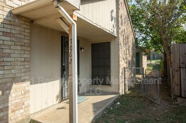 Photo - 7062 Pineberry Rd