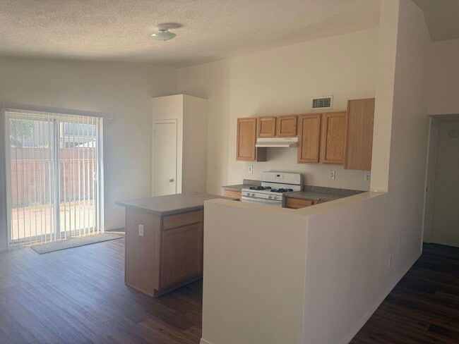 Photo - 3716 Rancher Loop NE