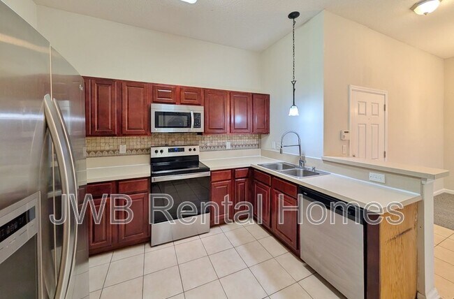 Photo - 5050 Playpen Dr Unit 8