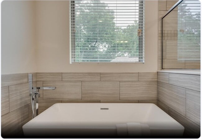 Photo - 3514 Bastrop St