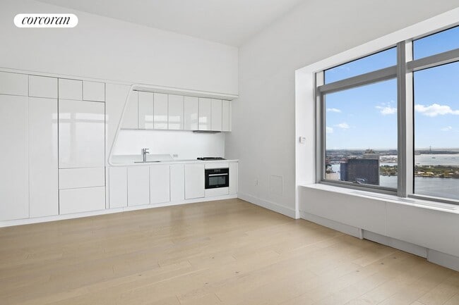 Photo - 123 Washington St