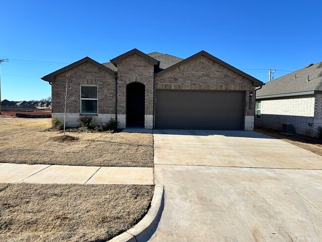 Building Photo - 14209 Little Falls Ln