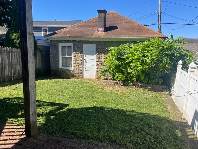 Photo - 420 Porter St Unit 1st Floor
