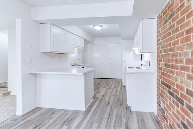 Riverside Townhomes