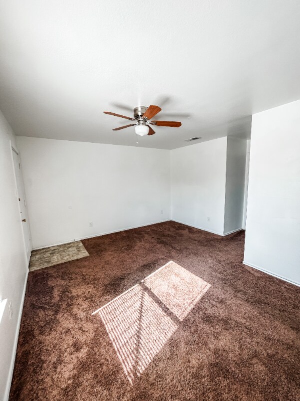 Photo - 1604 Windward Dr Unit B