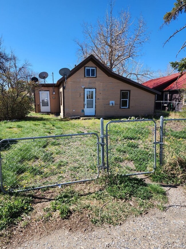 Photo - 706 Illinois Ave
