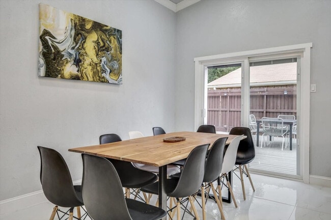 Photo - 5048 Pemberton Ln Unidad SI ID1056408P
