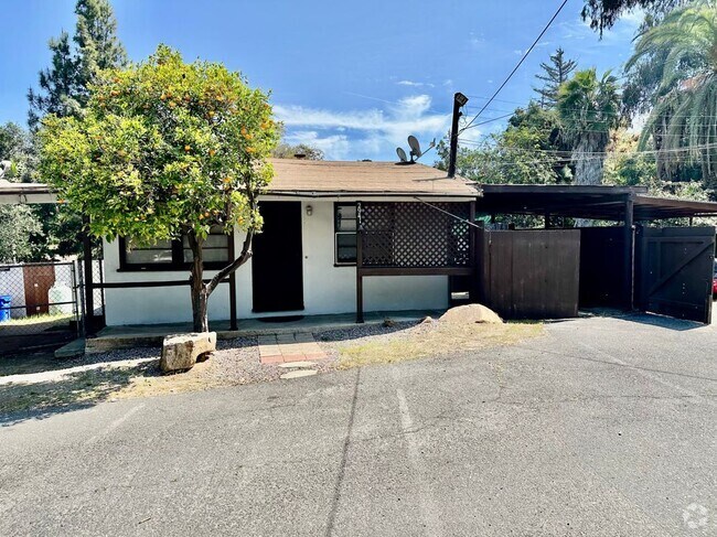 Building Photo - 2941 E Vista Way Rental