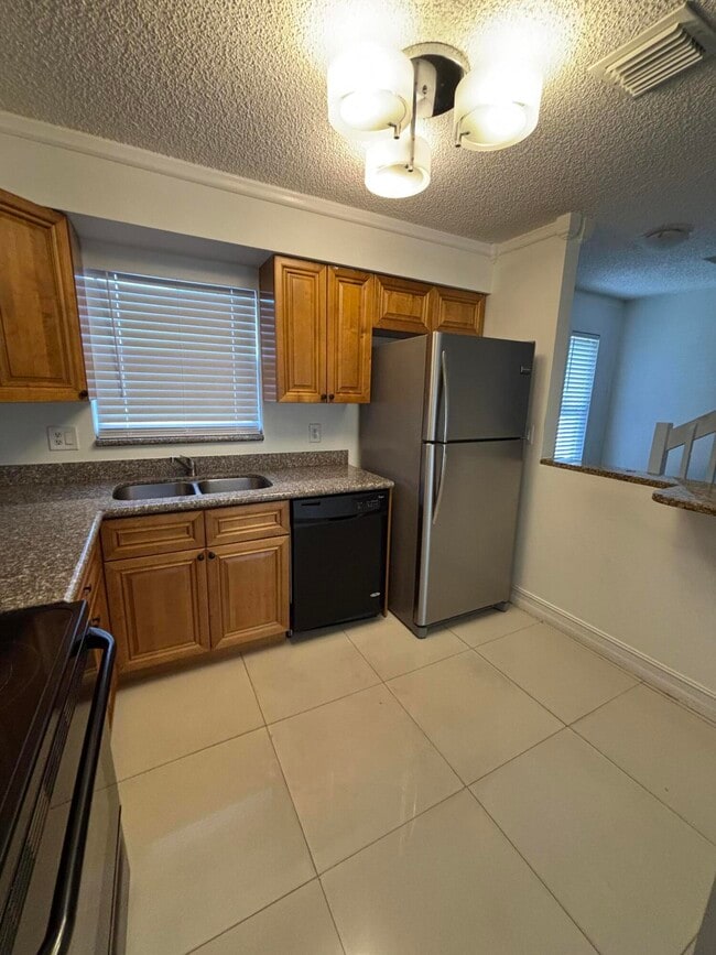 Photo - 3604 Inlet Cir