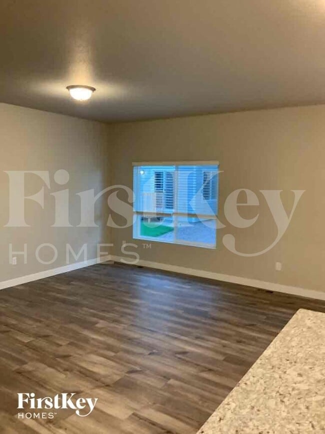 Photo - 11123 Murrelet Dr