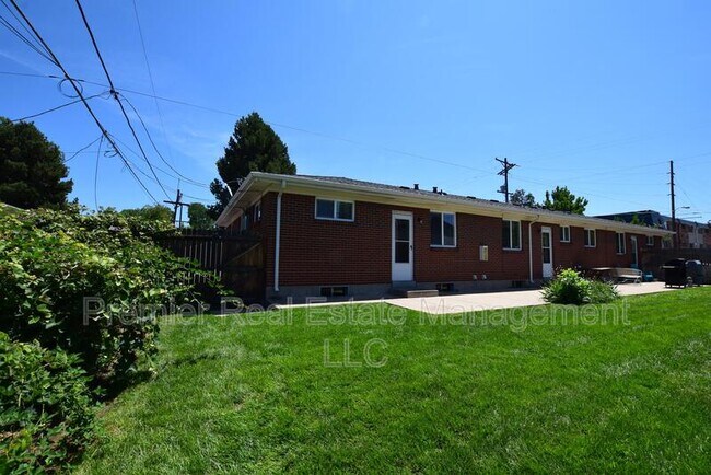 Photo - 1885 S Clermont St