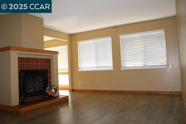 Photo - 1000 Evergreen Ter Unit 1303