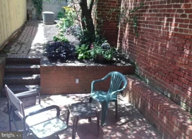 Photo - 1574 33rd St NW