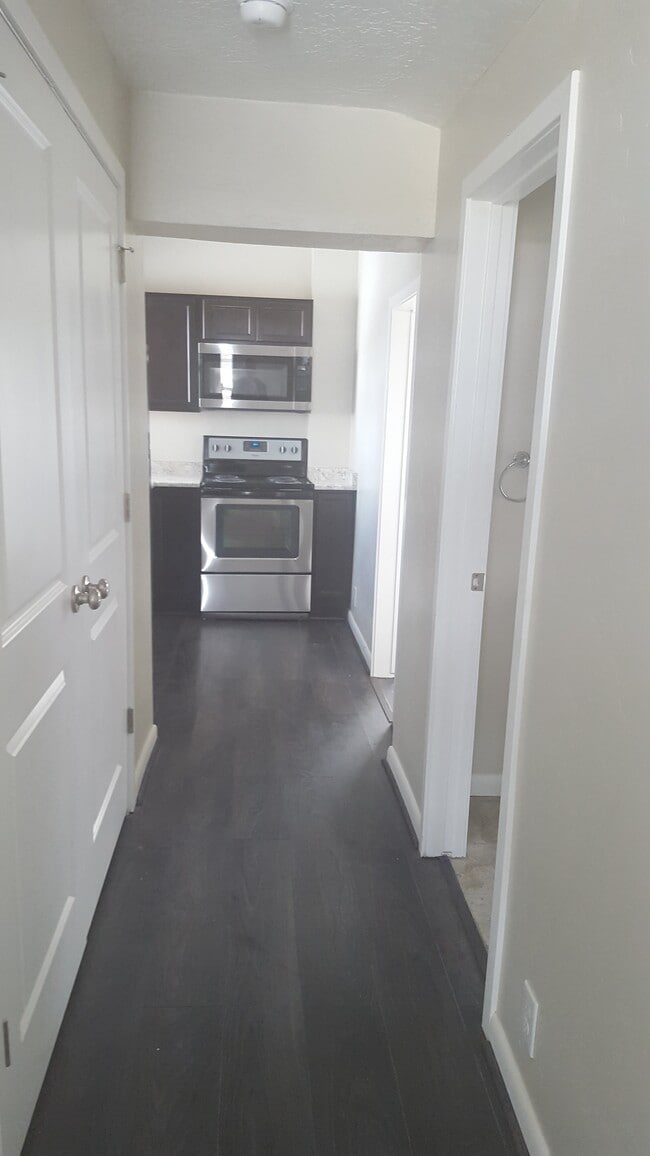 Photo - 6th Street, LLC Unidad 4