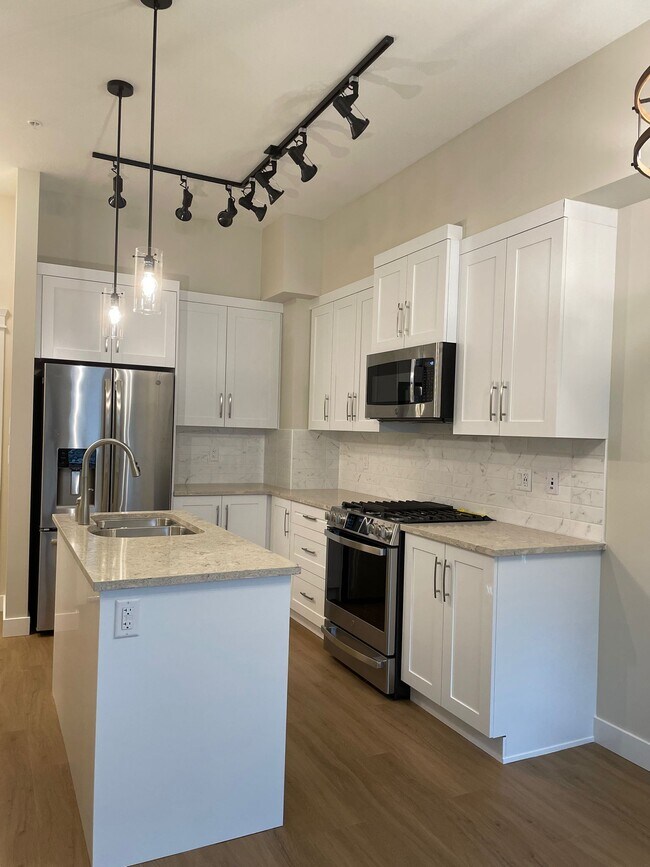 Photo - 11077 Ravine Rd