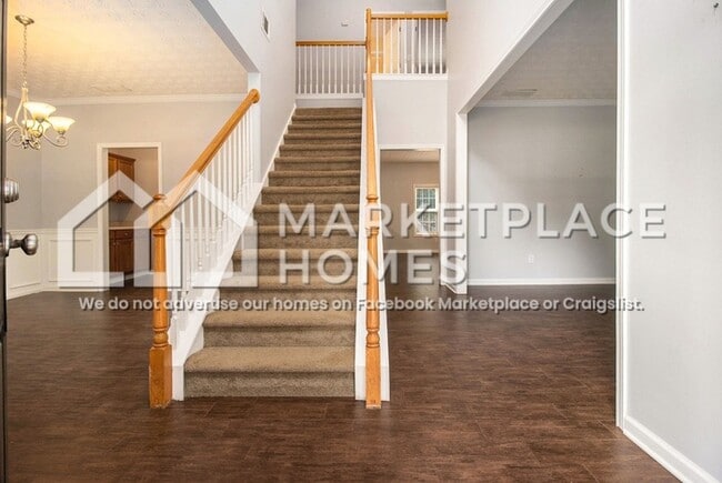 Photo - 314 Interlake