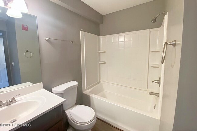 Photo - 114 S Virginia St Unidad A