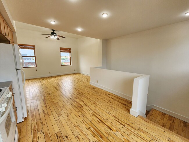 Photo - 2941 W Girard Ave Apartment Unit 2