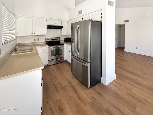 Photo - 14607 N Olympic Way