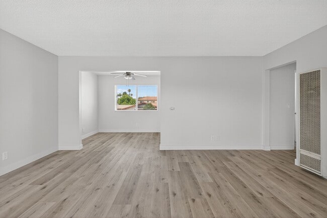 Photo - 8331 Lampson Avenue