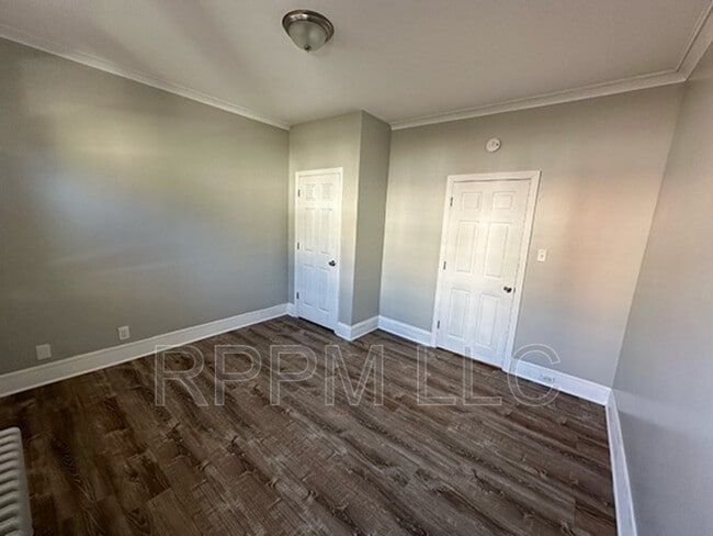 Photo - 100-102 Grand Ave, #1L Unidad 1L