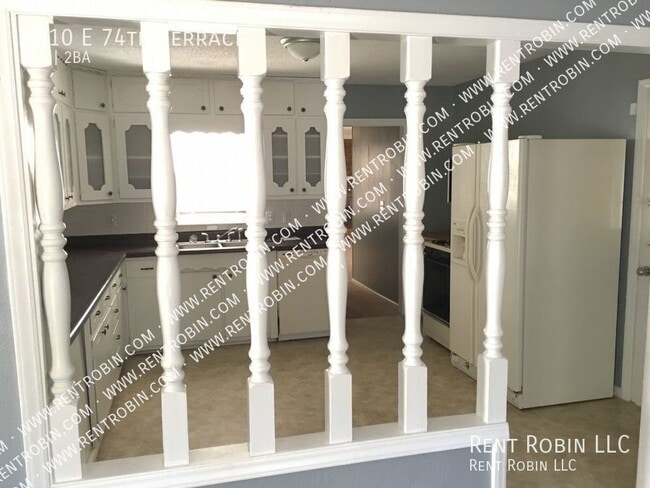 Photo - 9010 E 74 Terrace