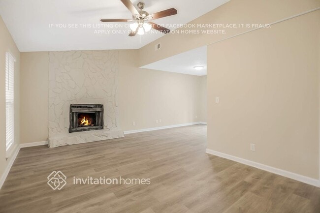 4496 Fowler Ln