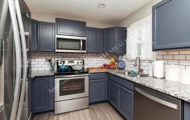 Photo - 621 N Cedar St