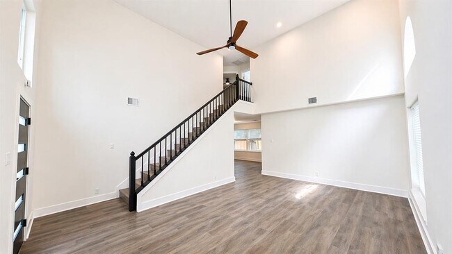 Photo - 4602 Everest Ln