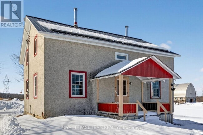 Photo - 3072 York's Corners Rd