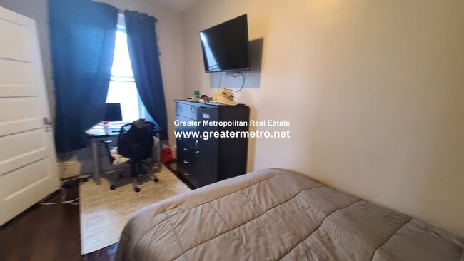 Photo - 226 M St Unit 2