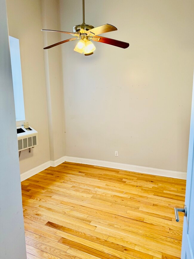 Photo - 45 S Broadway Unit 5B