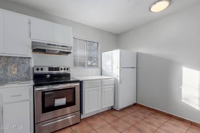 Photo - 12740 W Amy Dr Apartment Unit 2