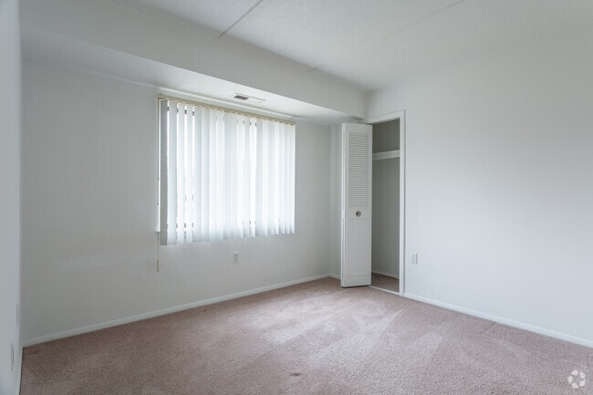 2BD 2BA 856 sq. ft.