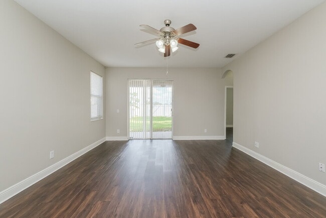 Photo - 8545 Deer Chase Dr