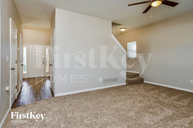 Photo - 1097 Prince Albert Ct