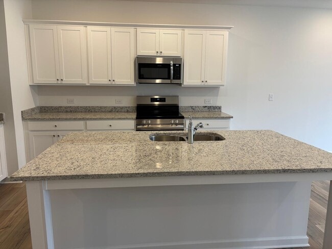 Photo - 155 Vision St