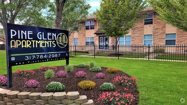Building Photo - Pine Glen Rental