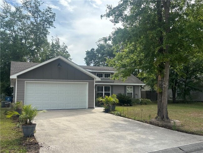 Photo - 121 Callie Cir