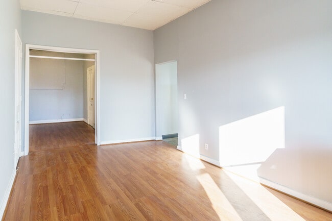 Photo - 614-626 W Lake St Unidad 614-6