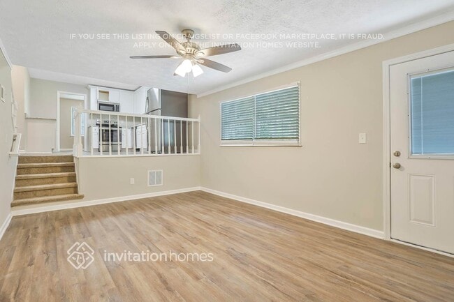 Photo - 277 Lancelot Way