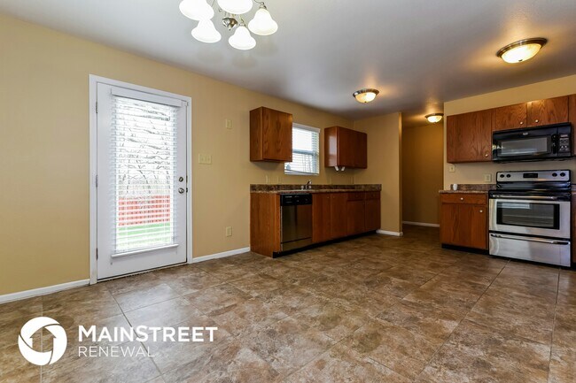 Photo - 10616 Pavilion Dr