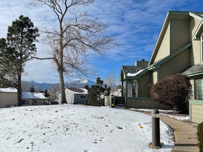 Photo - Charming 2BD Townhome with Detached Garage...
